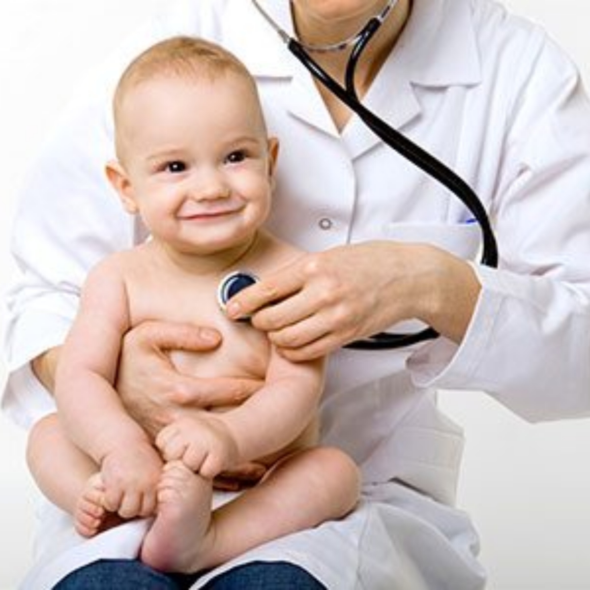 استشاري طب الأطفال