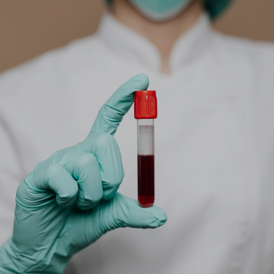 الشراكة مع المختبرات الطبية الرائدة